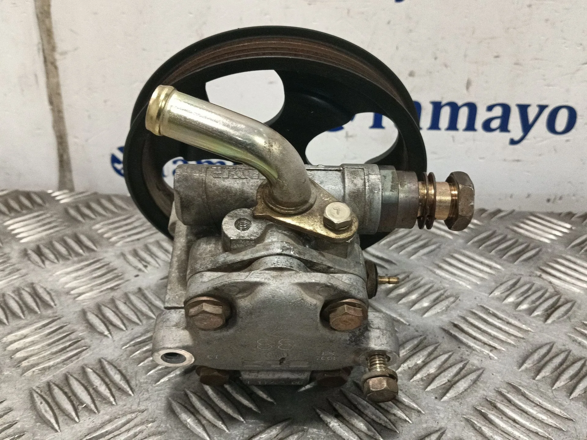 Bomba Direccion para Mitsubishi Montero Io I (H6_W, H7_W)