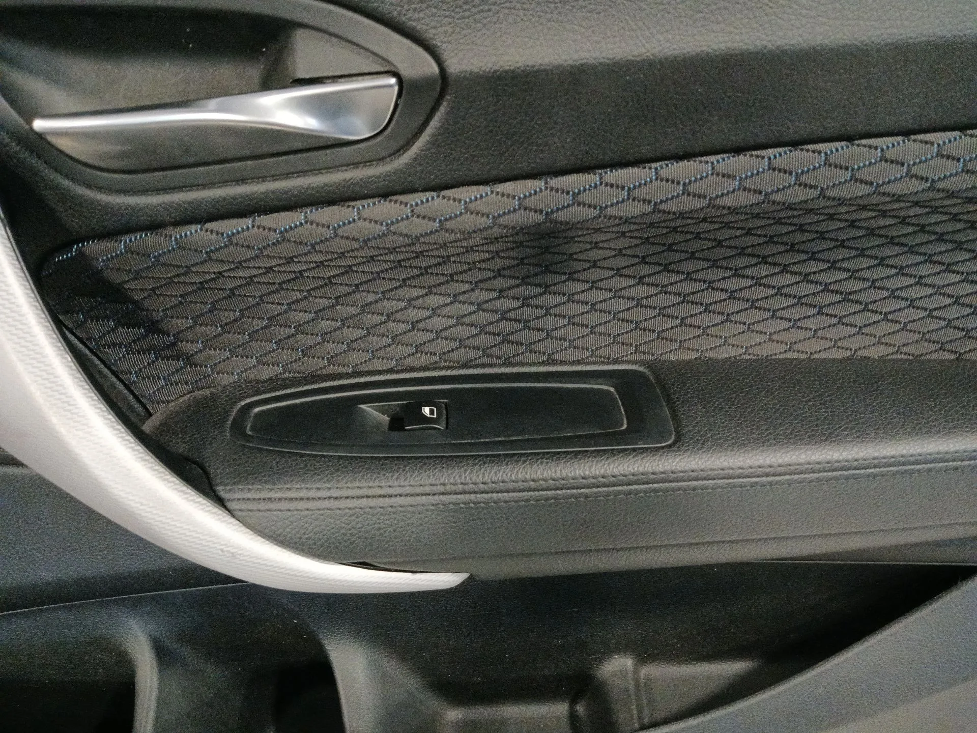 Guarnecido Puerta Delantera Derecha para Bmw 1 (F21)