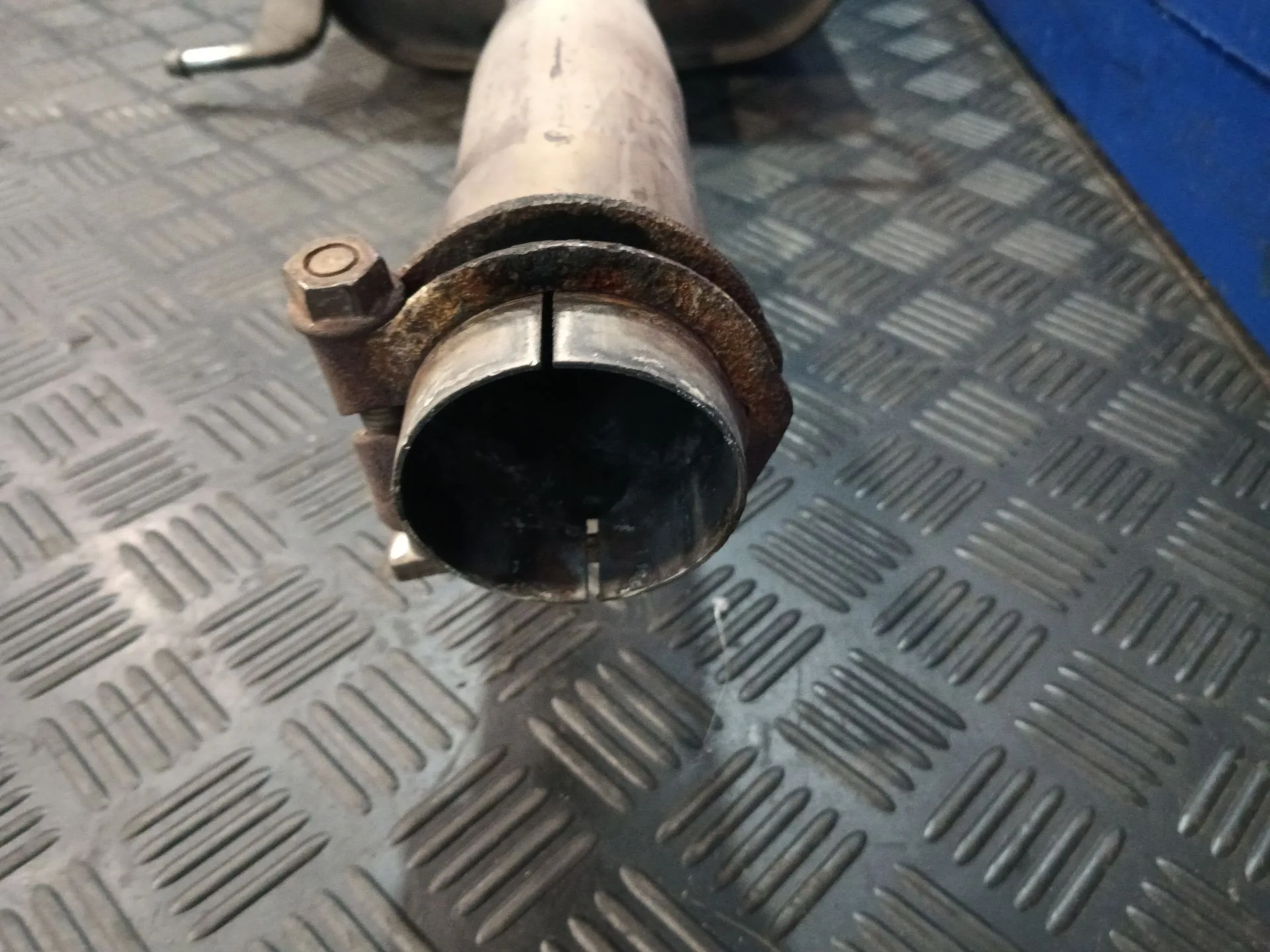 Tubo Escape Trasero para Mercedes-Benz Viano (W639)