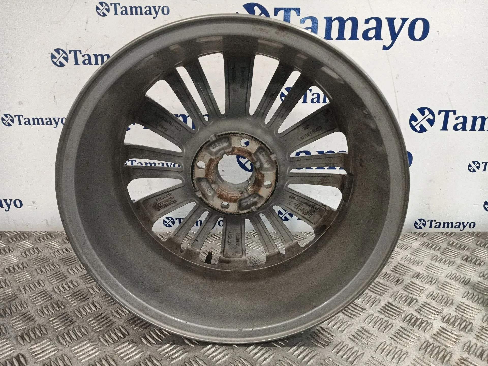 Llanta para Peugeot 208 I (Ca_, Cc_)