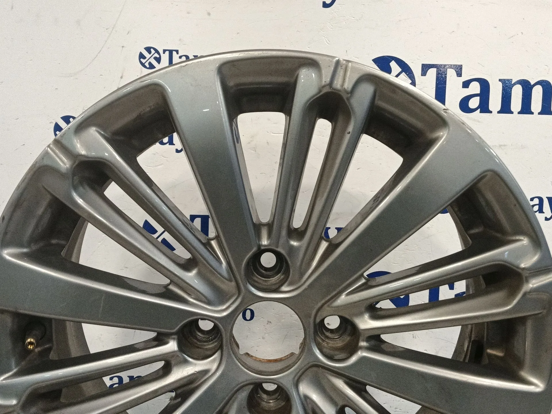 Llanta para Peugeot 208 I (Ca_, Cc_)