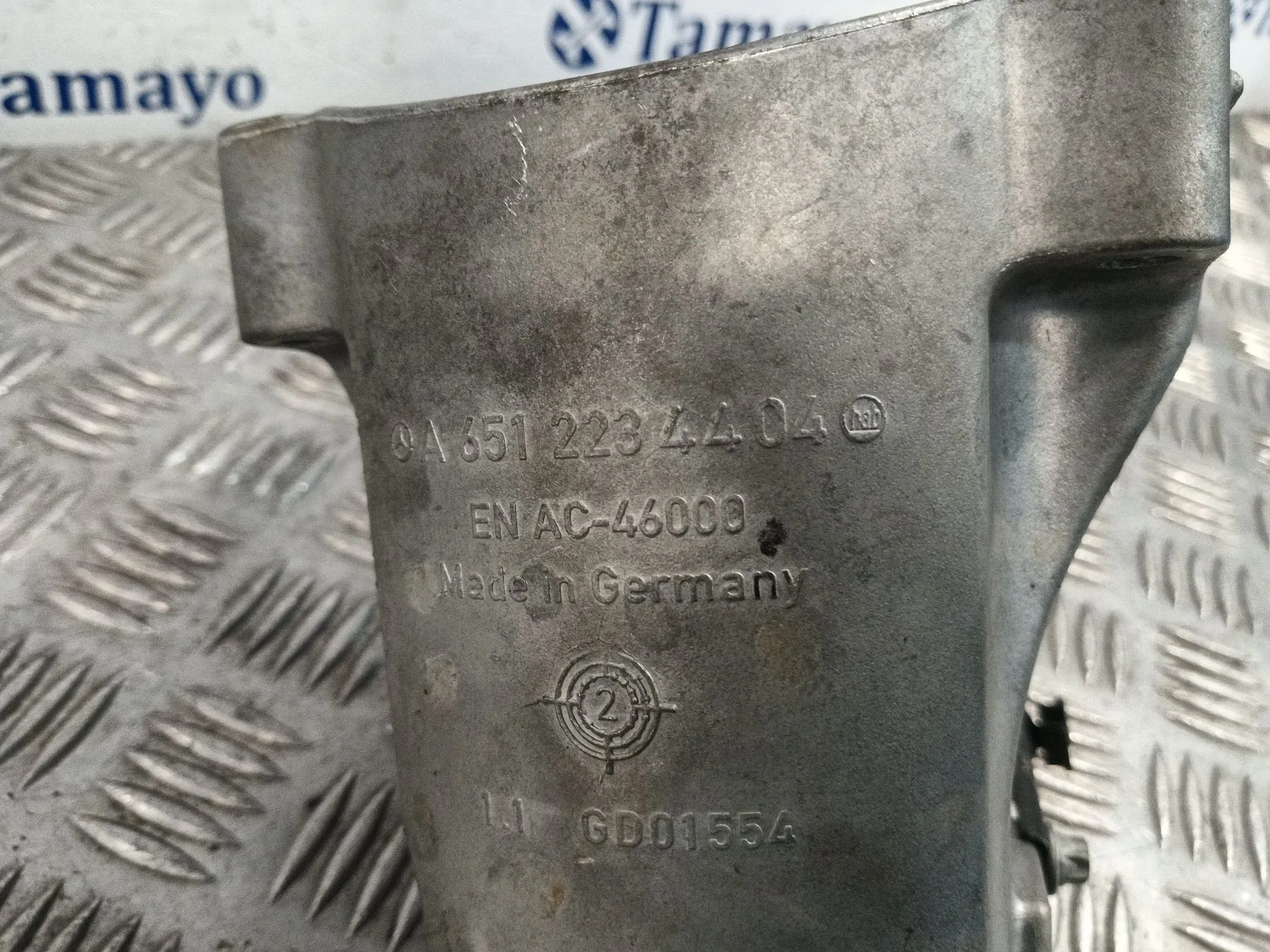 Soporte Motor Derecho para Mercedes-Benz Viano (W639)