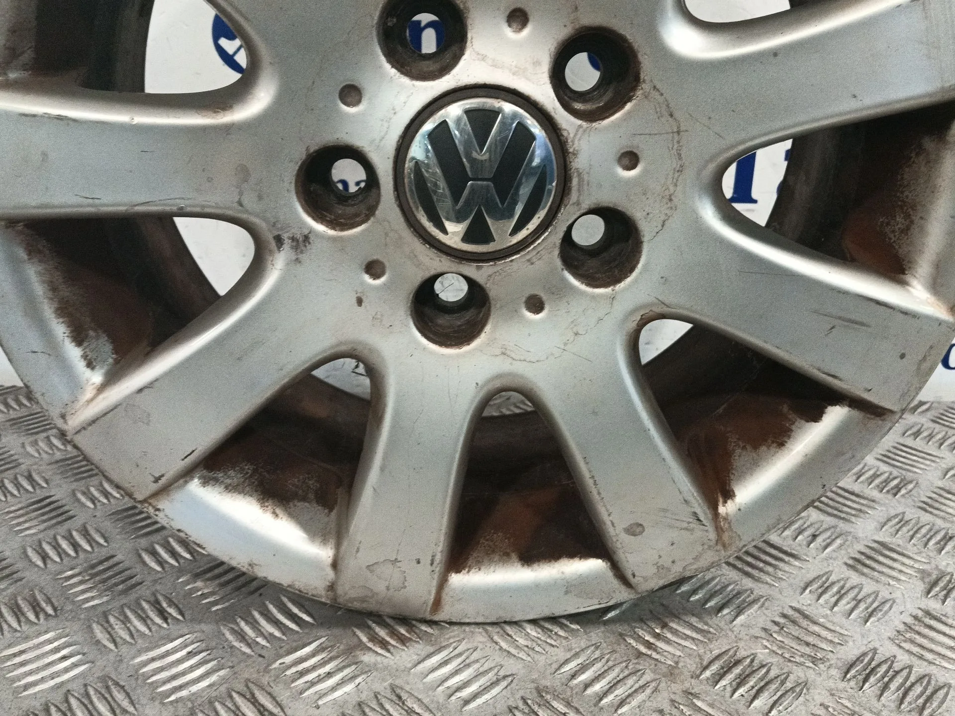 Llanta para Volkswagen Golf V (1K1)