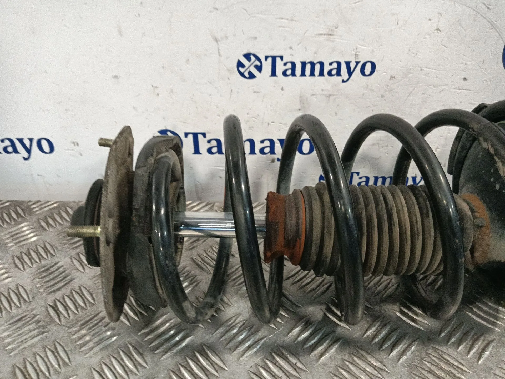 Amortiguador Delantero Derecho para Volvo Xc70