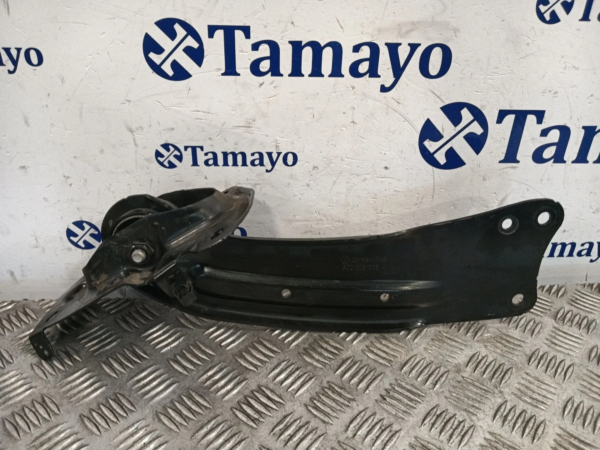 Brazo Suspension Inferior Trasero Derecho para Volkswagen Passat Variant (3C5)