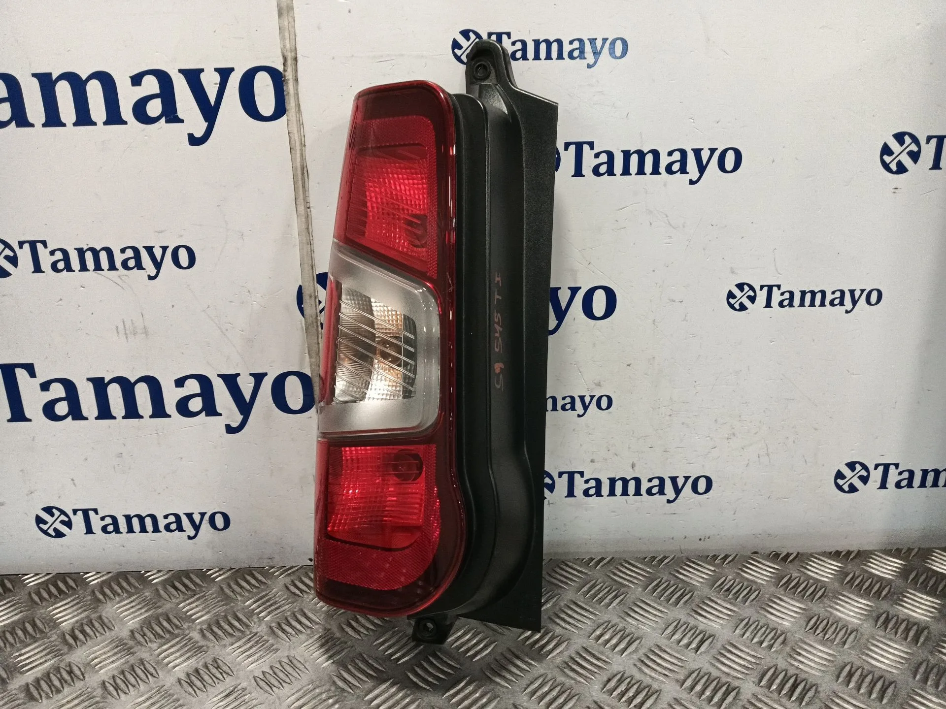 Piloto Trasero Izquierdo para Opel Combo Furgoneta/Monovolumen (K9)