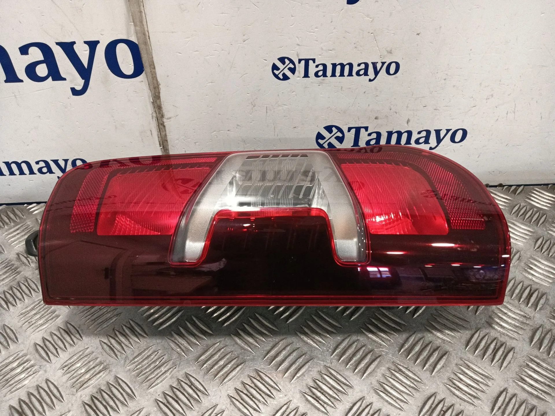 Piloto Trasero Izquierdo para Opel Combo Furgoneta/Monovolumen (K9)