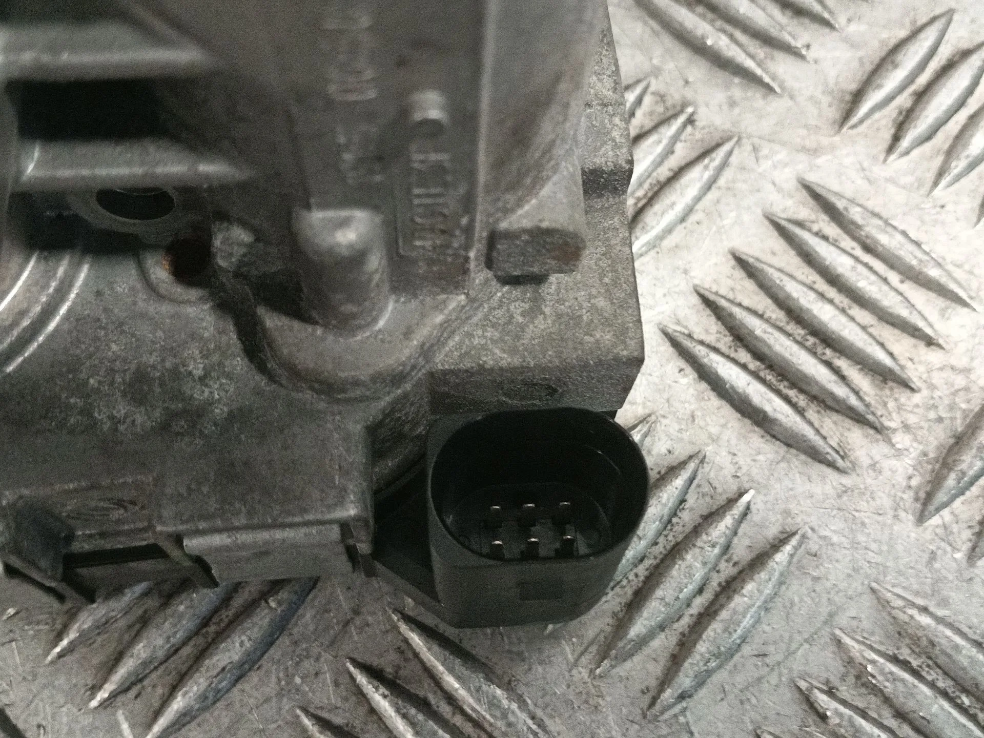 Caja Mariposa para Ford Ka (Ru8)