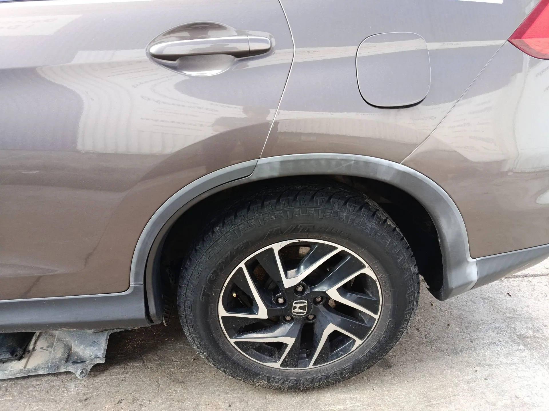 Aletin Trasero Izquierdo para Honda Cr-V Iv (Rm_)