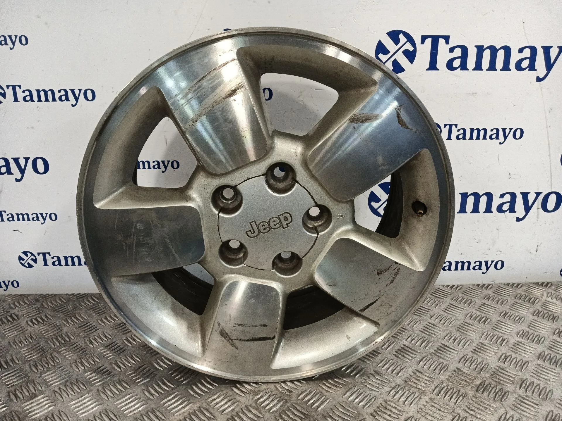 Llanta para Chrysler Jeep Gr.cherokee (Wj/Wg)