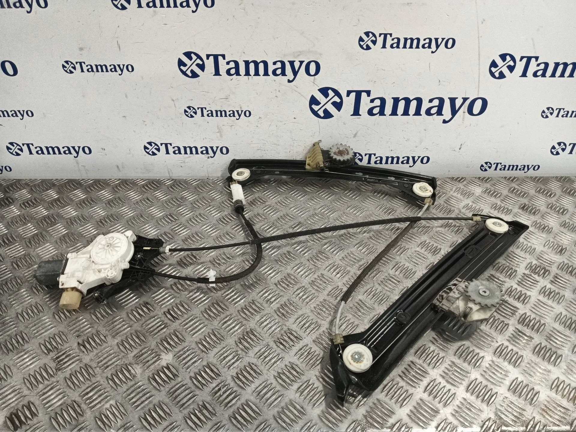 Elevalunas Delantero Izquierdo para Bmw 1 (F21)