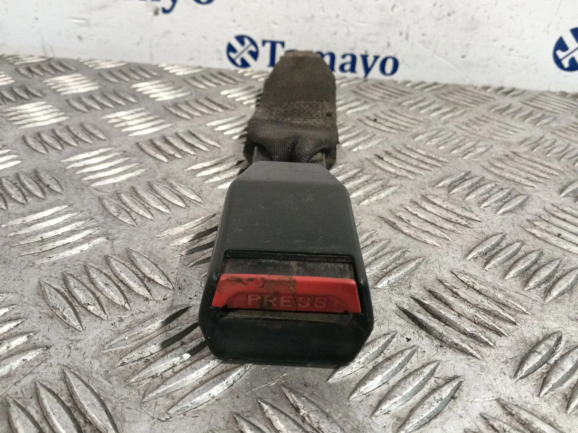 Anclaje Cinturon Trasero Central para Lada Niva Todo Terreno, Cerrada (2121, 2131)