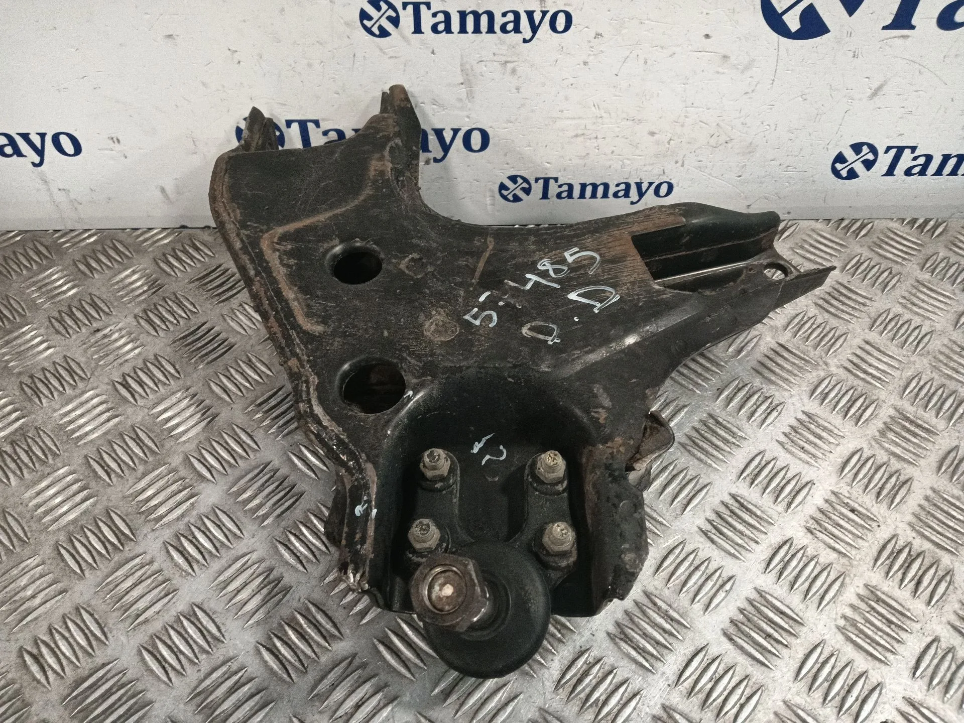 Brazo Suspension Inferior Delantero Derecho para Ford Maverick (Ml)