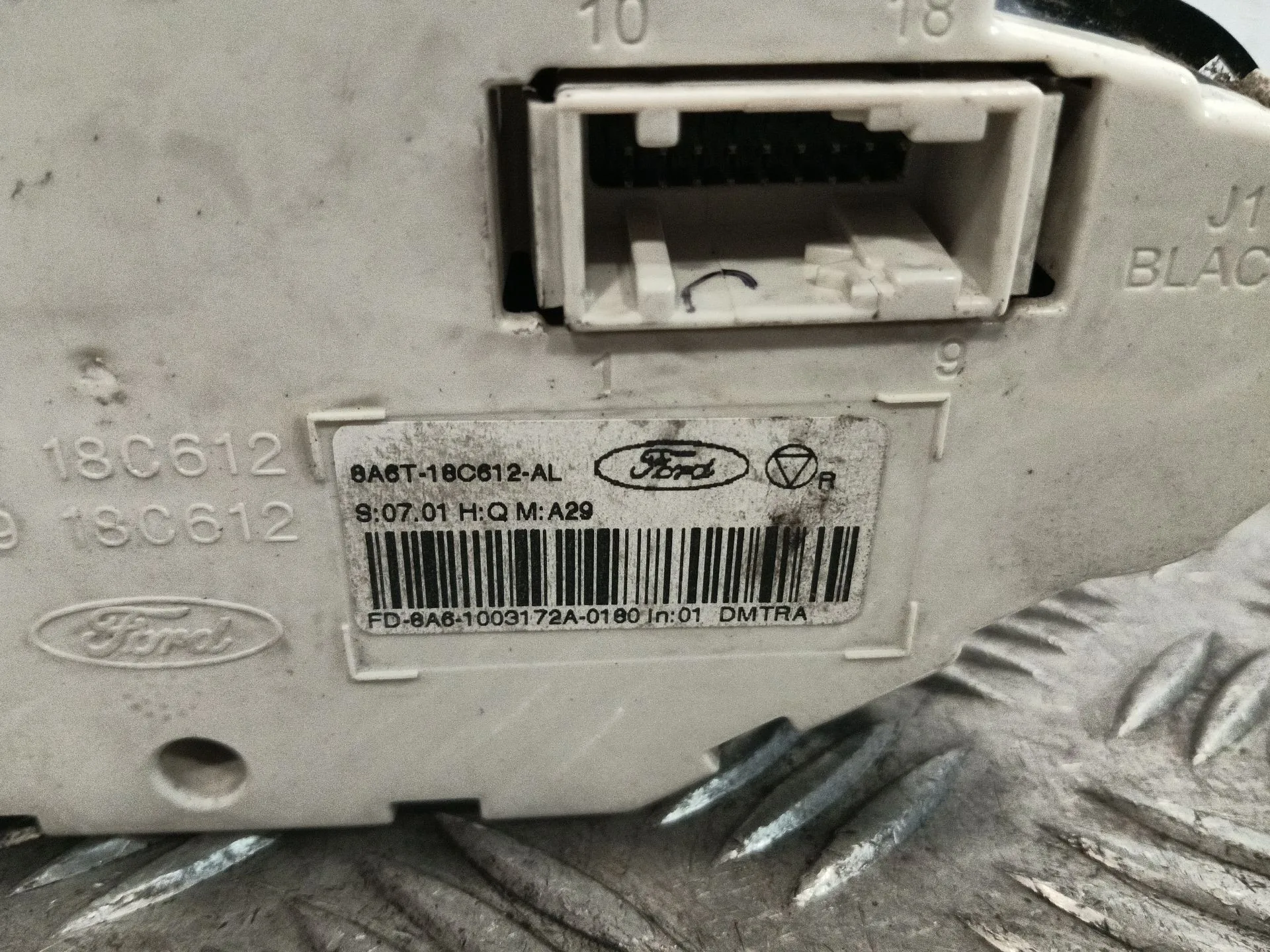 Mando Climatizador para Ford Fiesta (Cb1)