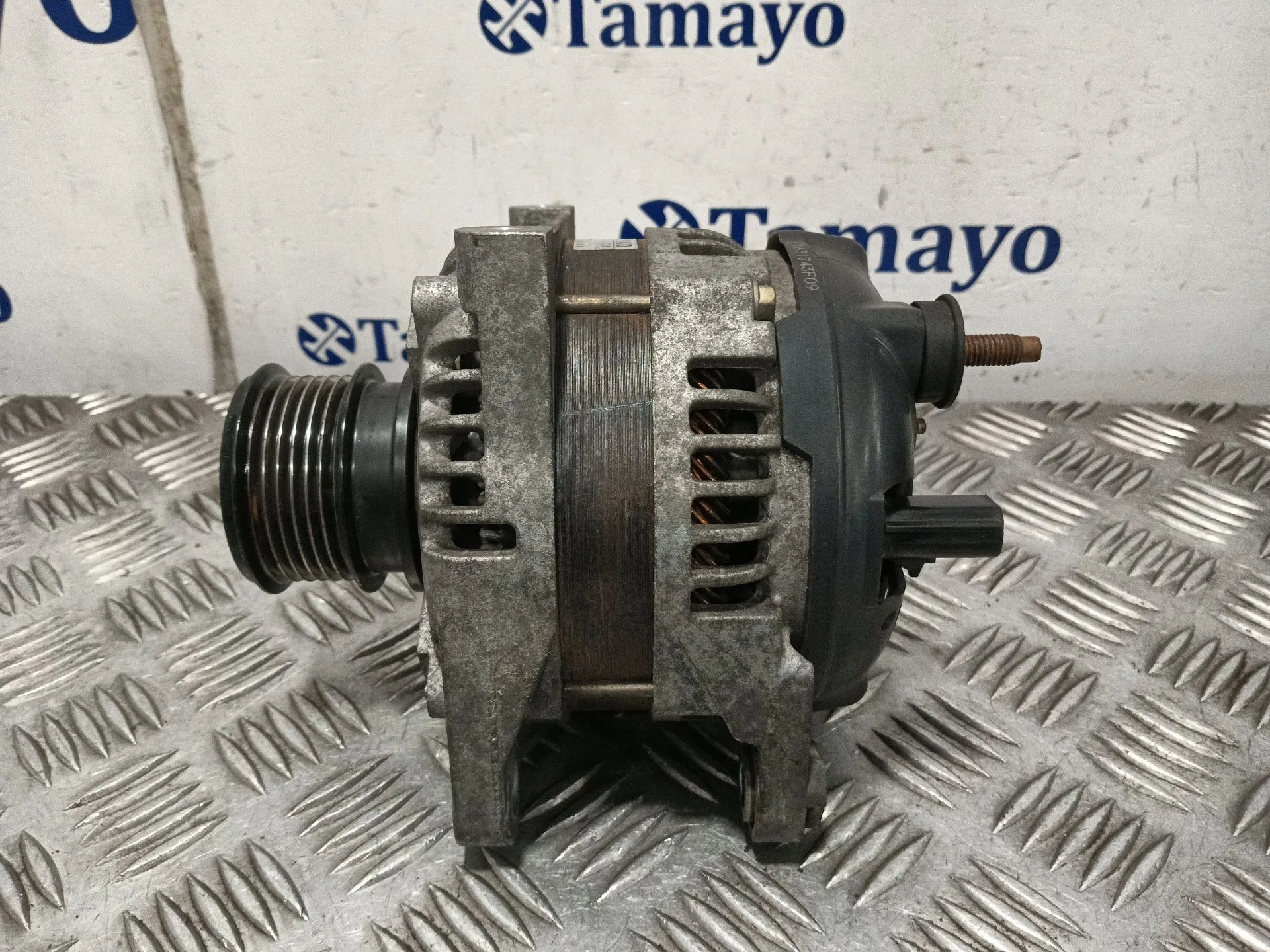 Alternador para Chrysler Voyager (Rg)
