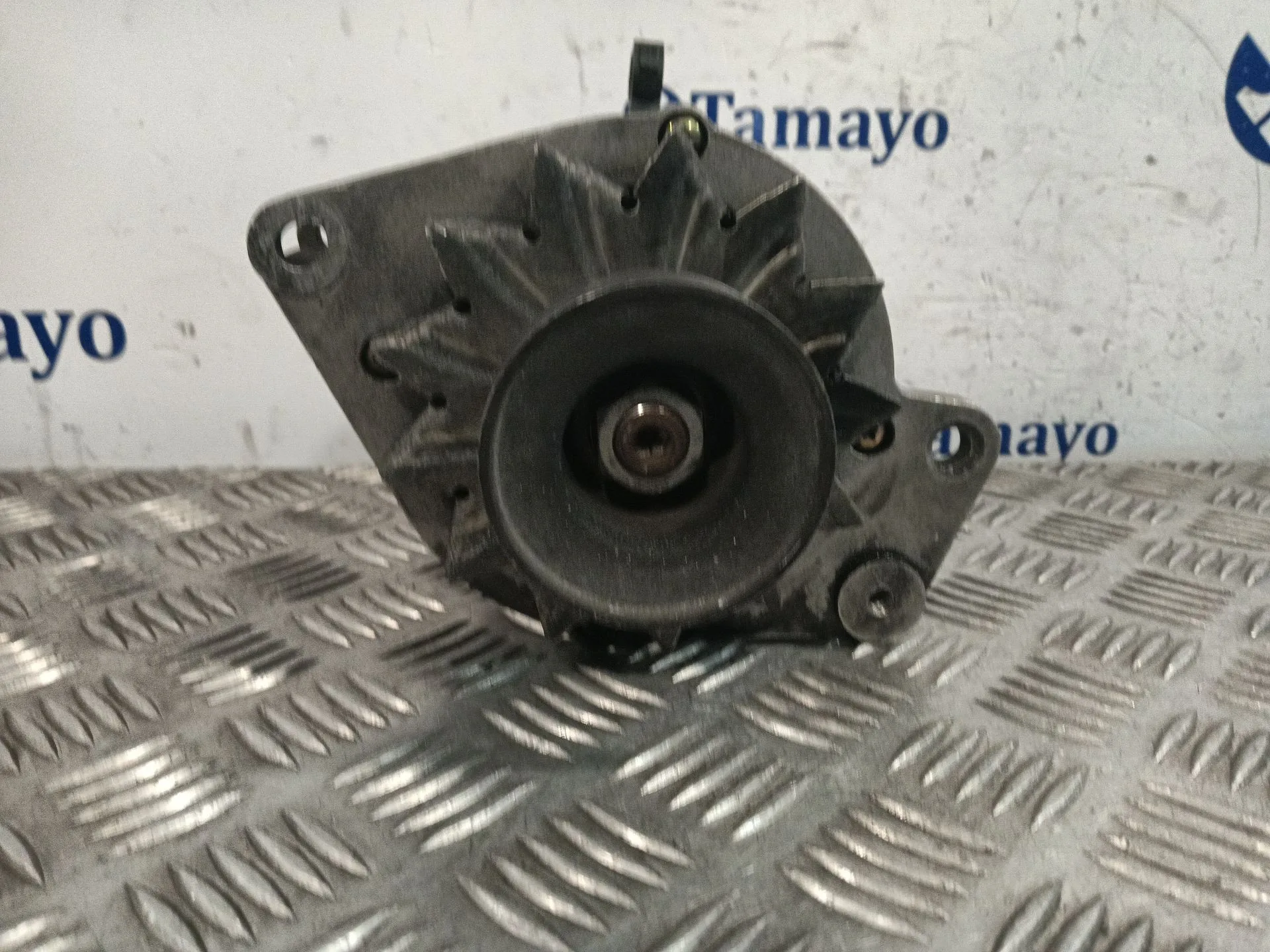 Alternador para Volkswagen Transporter T3 Furgoneta (24_, 25_)