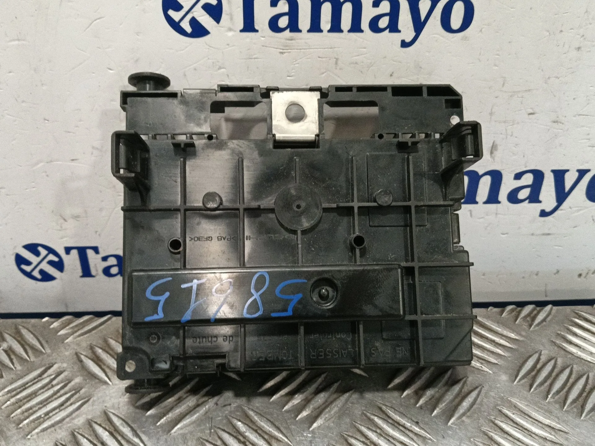 Caja Reles / Fusibles para Peugeot 307 (3A/C)