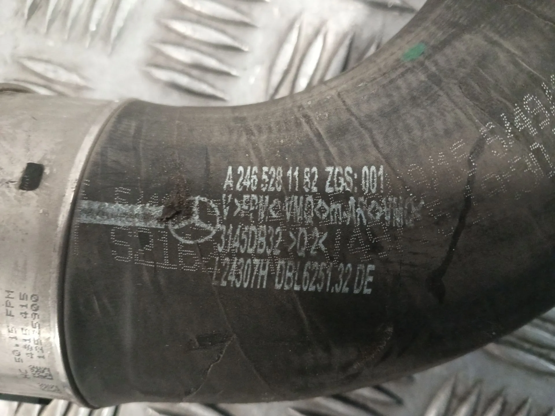Tubo para Mercedes-Benz Clase A (W176)