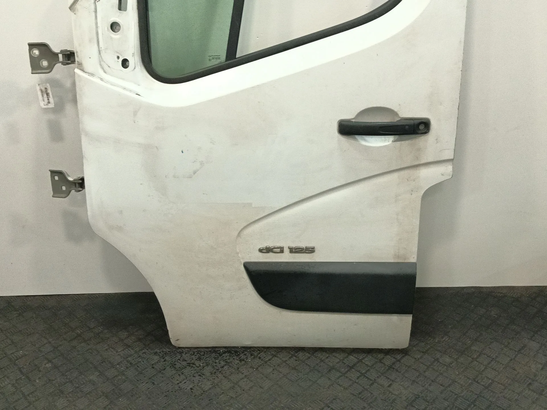 Puerta Delantera Izquierda para Renault Master Iii Furgoneta (Fv)