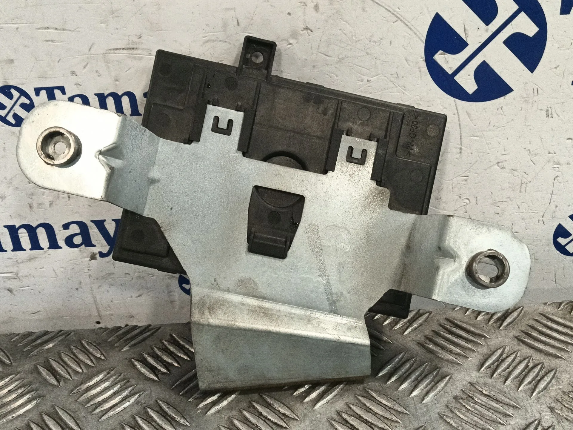 Modulo Electronico para Ford Fiesta (Cb1)