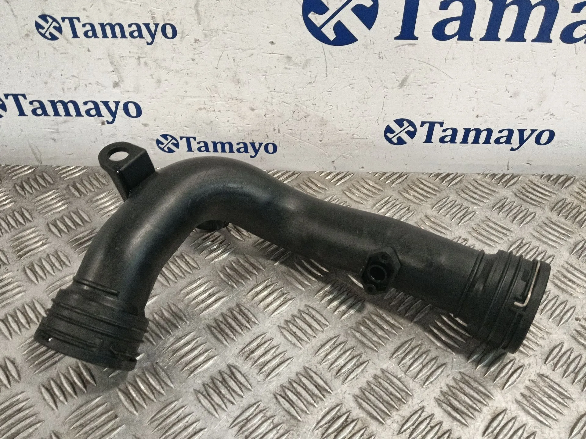 Tubo para Volkswagen Golf Plus V (5M1, 521)