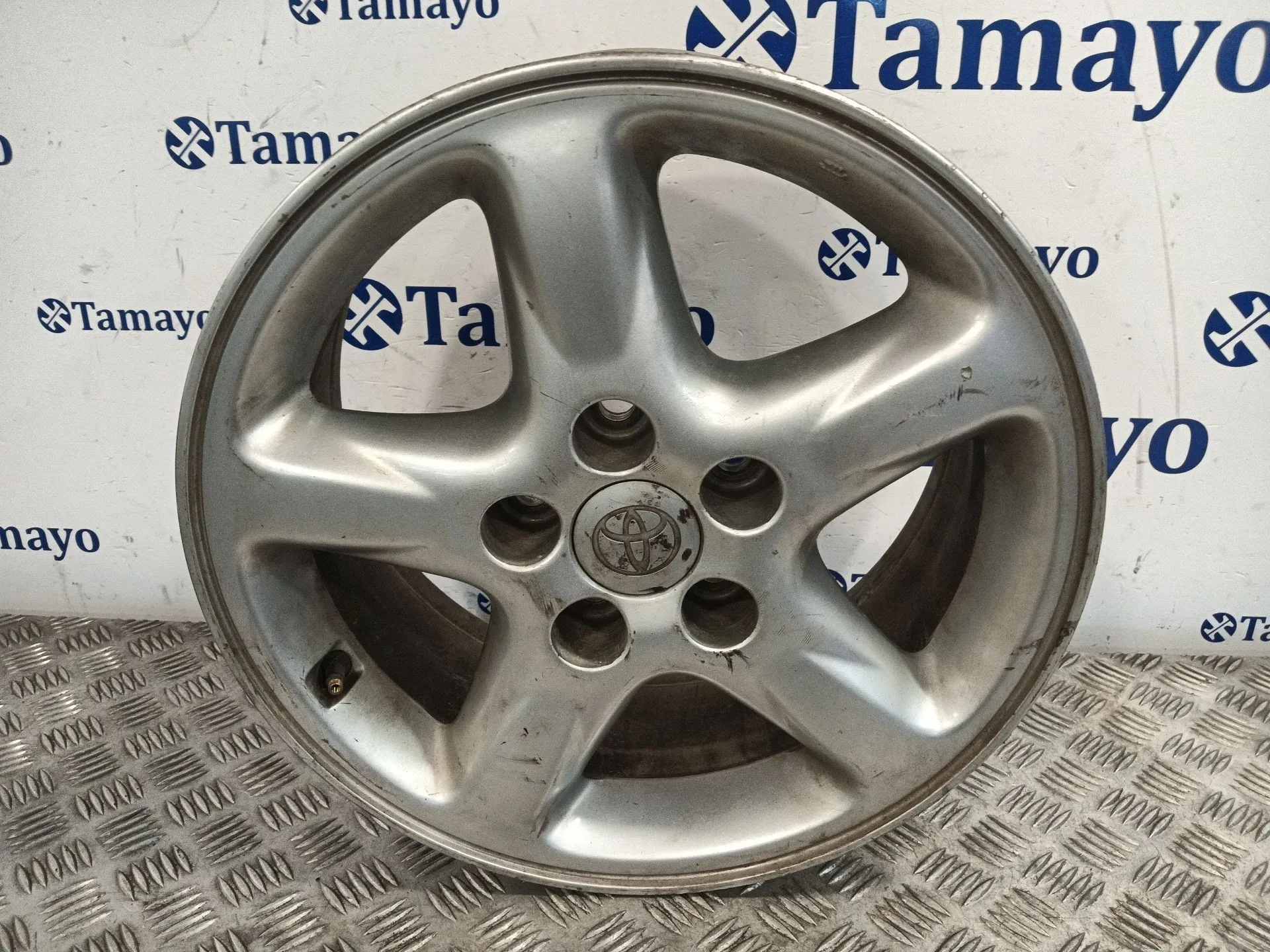 Llanta para Toyota Rav 4 (A2)