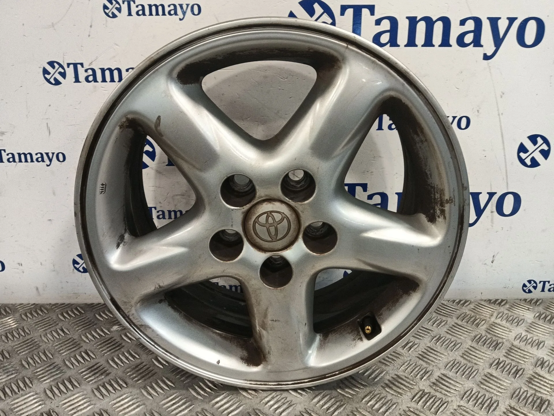 Llanta para Toyota Rav 4 (A2)