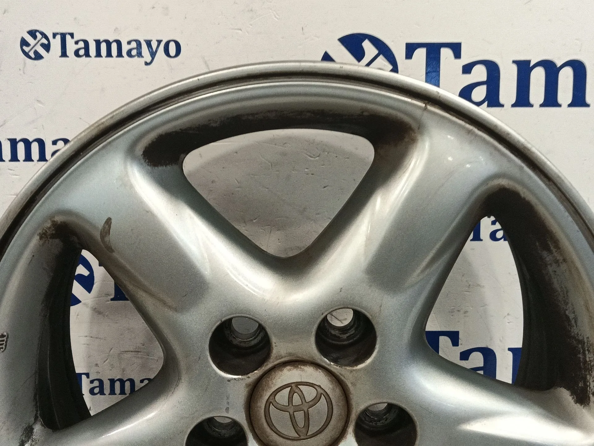 Llanta para Toyota Rav 4 (A2)