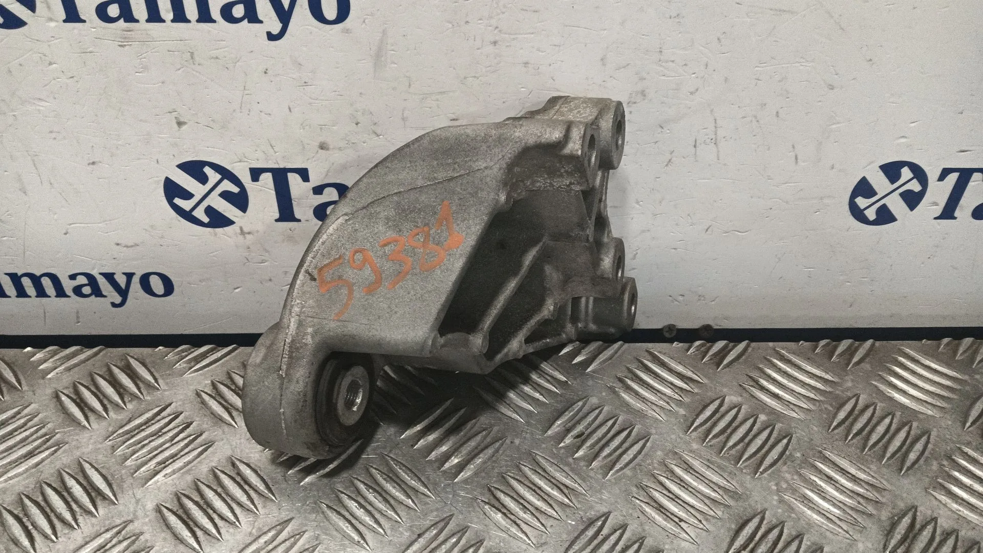 Soporte Motor Derecho para Mercedes-Benz Clase A (W176)