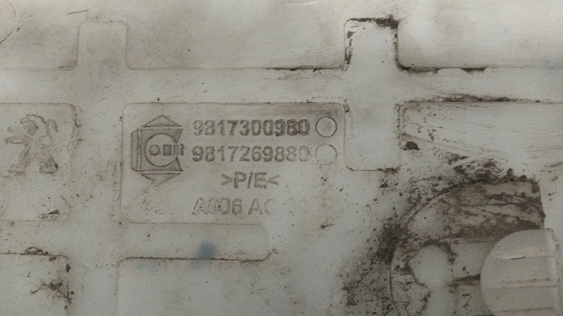 Deposito Limpia para Opel Combo Furgoneta/Monovolumen (K9)