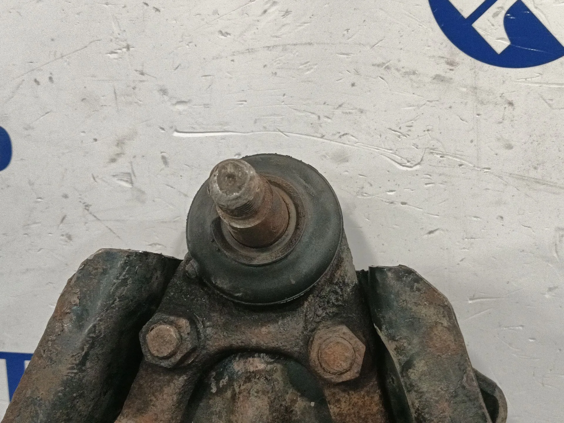 Brazo Suspension Inferior Delantero Derecho para Mitsubishi Montero (V20/V40)