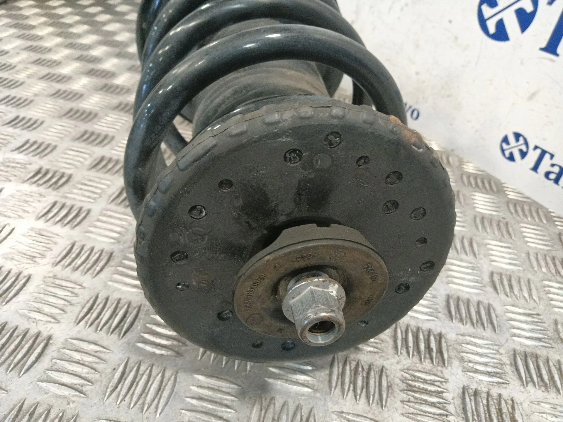 Amortiguador Delantero Izquierdo para Renault Master Iii Furgoneta (Fv)