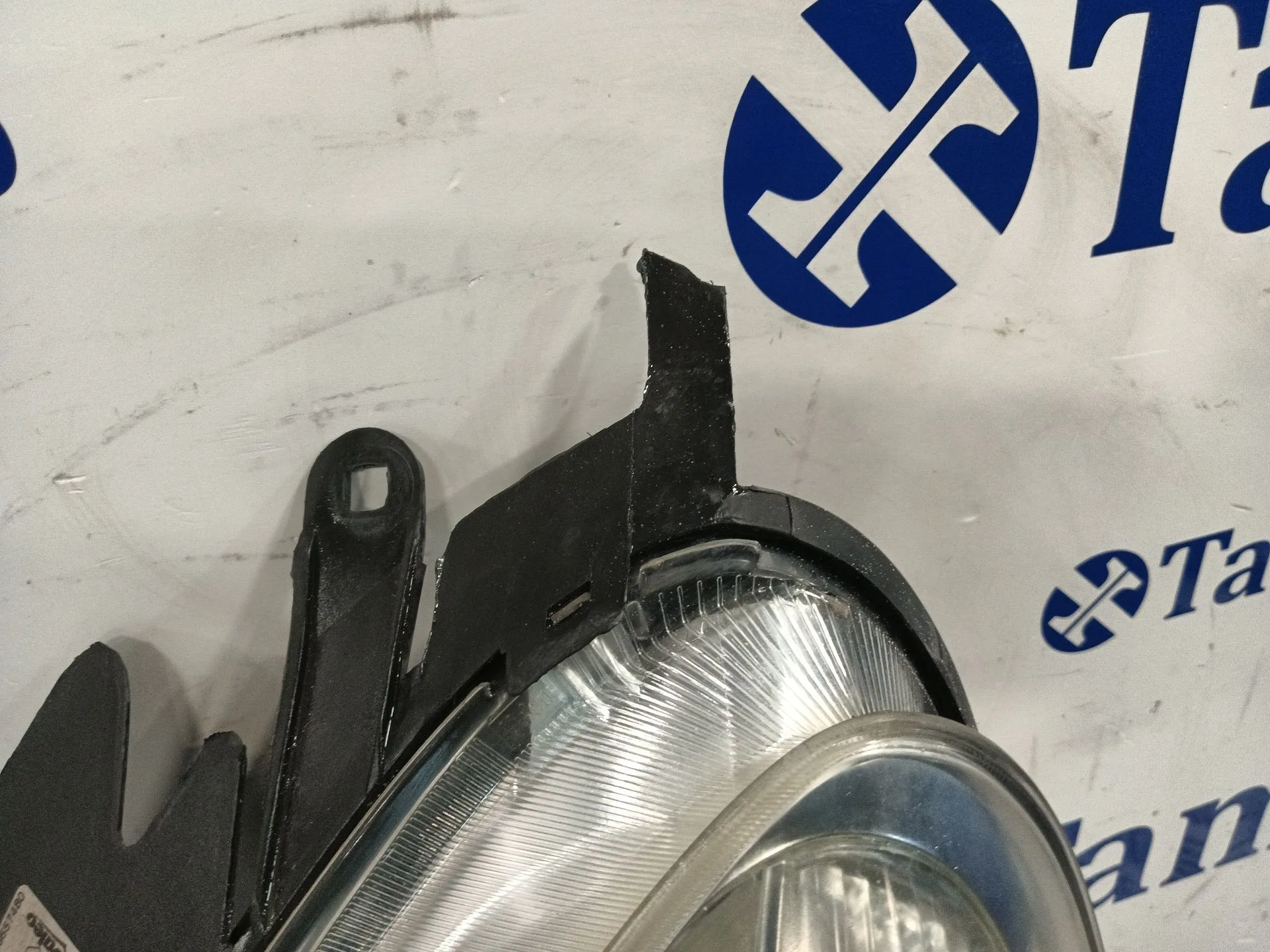 Faro Izquierdo para Citroën Xsara Picasso (N68)