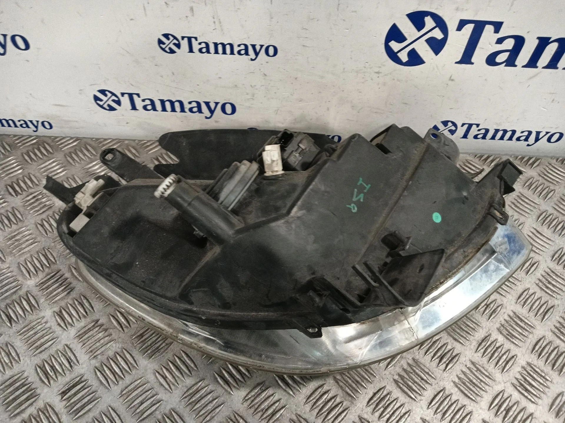Faro Izquierdo para Citroën Xsara Picasso (N68)