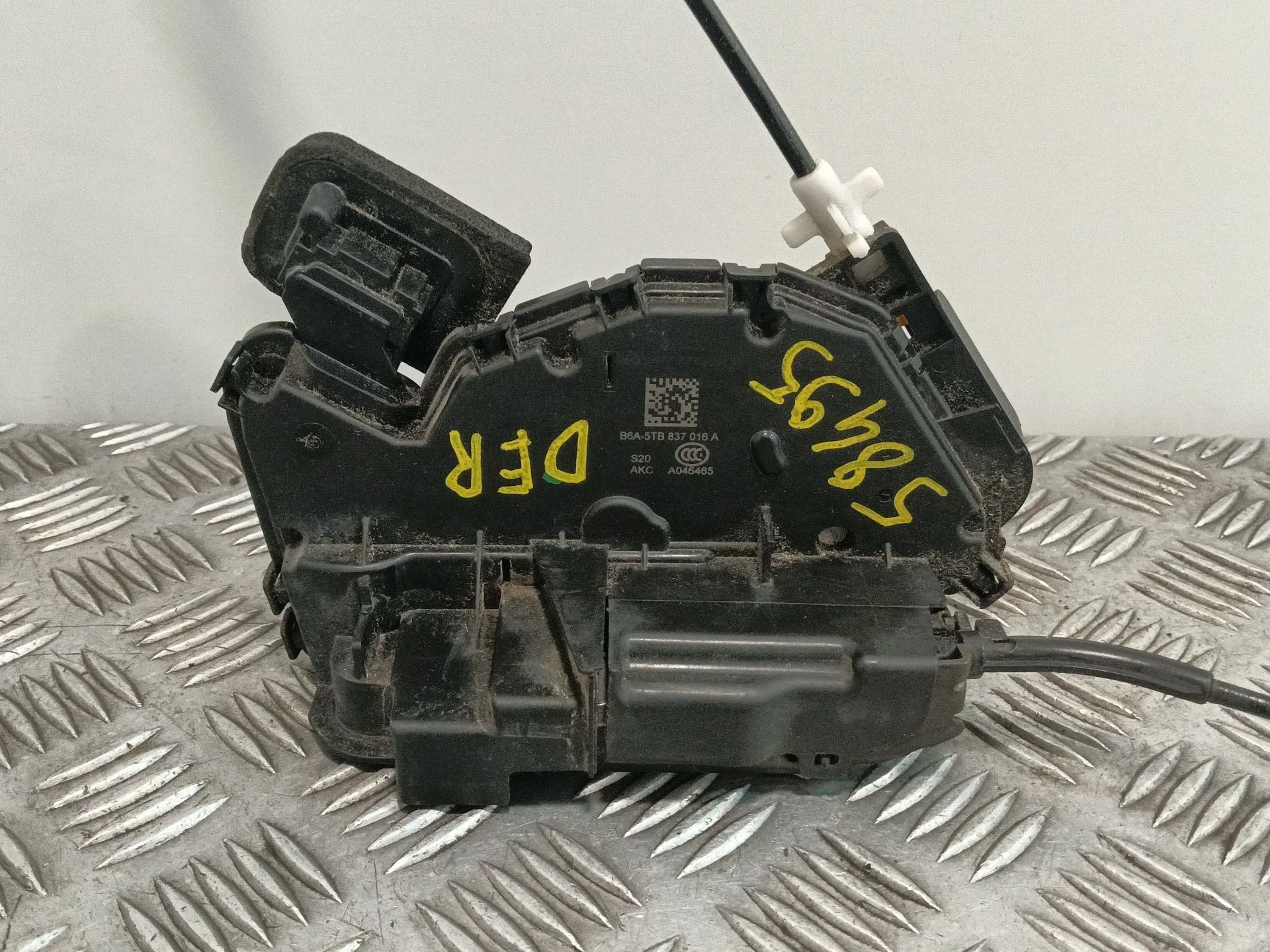Cerradura Puerta Delantera Derecha para Skoda Octavia Lim. (5E3)