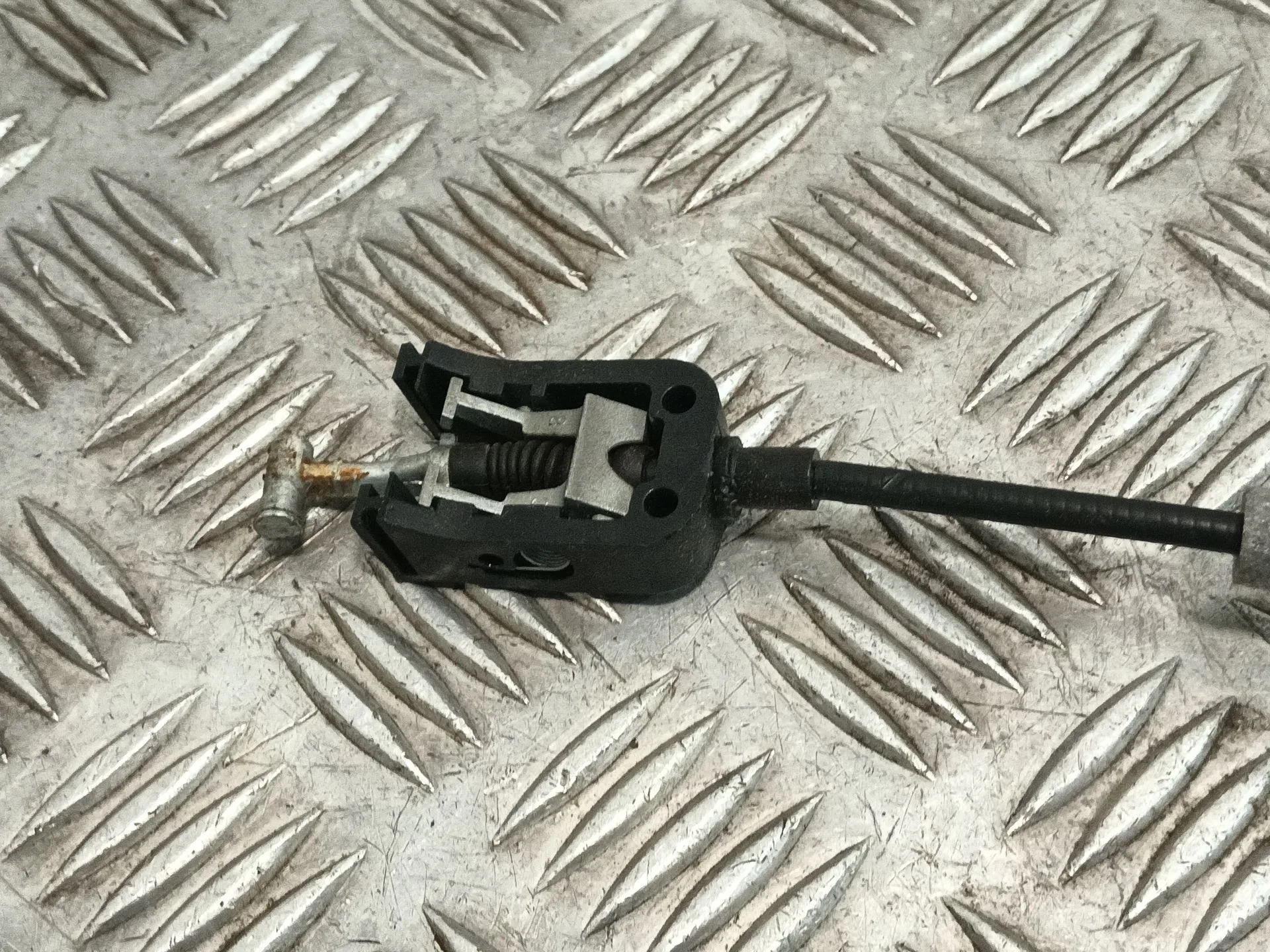 Cerradura Puerta Delantera Derecha para Skoda Octavia Lim. (5E3)