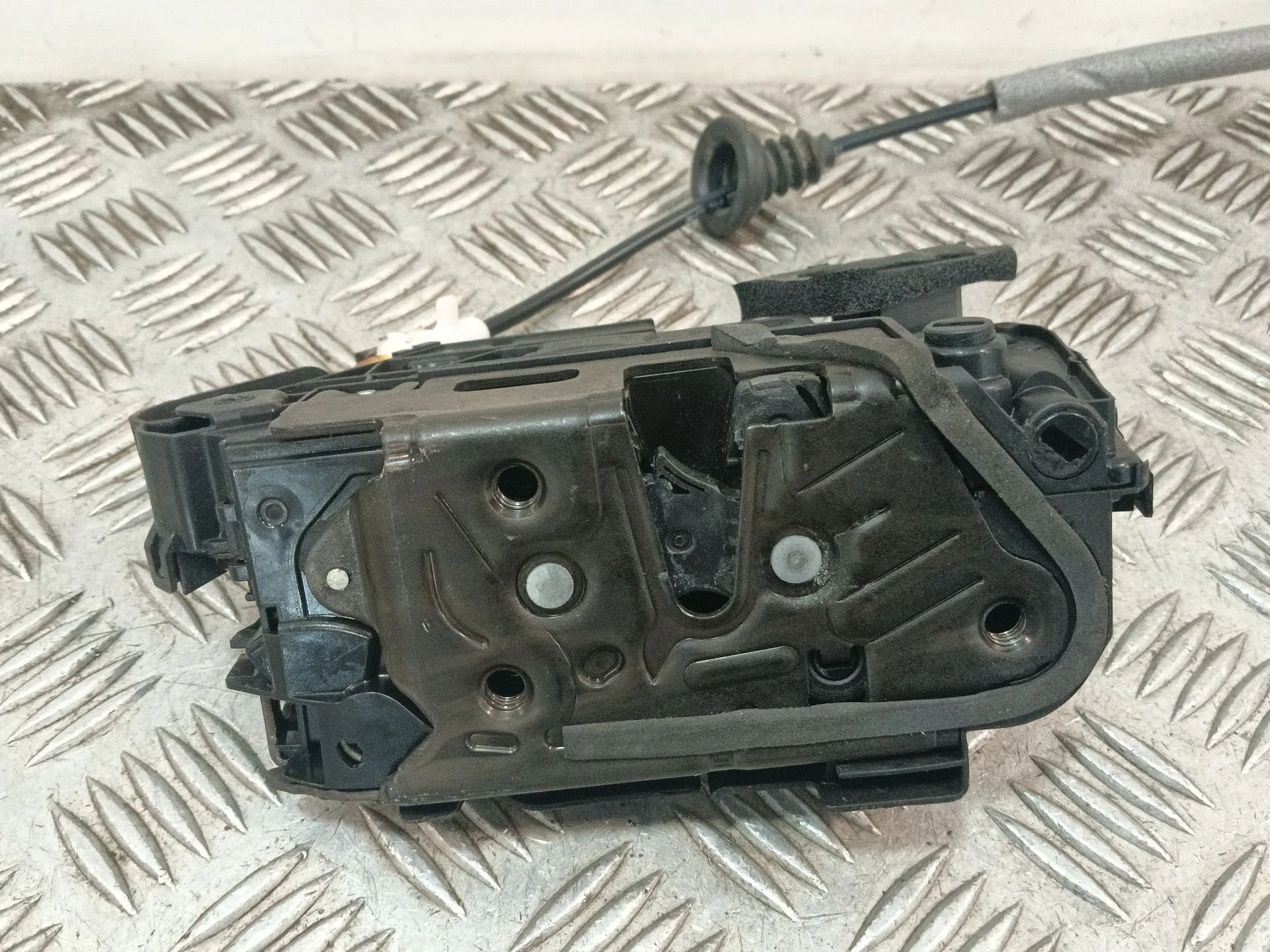 Cerradura Puerta Trasera Derecha para Skoda Octavia Iii Combi (5E5, 5E6)