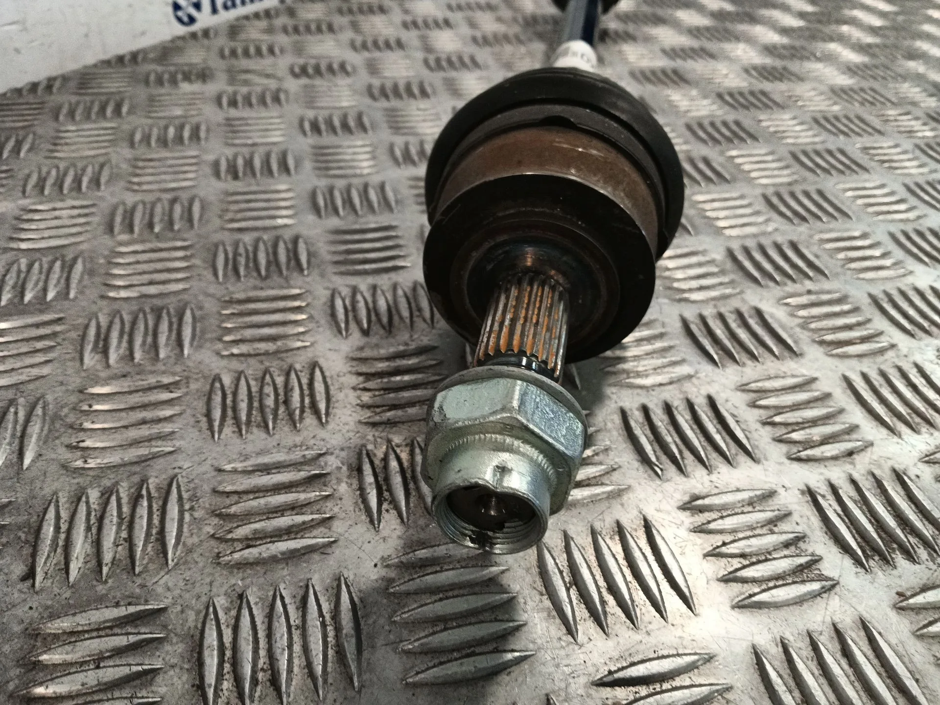 Transmision Delantera Derecha para Opel Corsa D (S07)