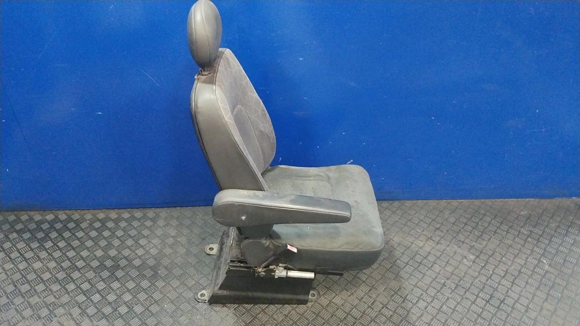 Asiento Delantero Izquierdo para Nissan Interstar Furgoneta (X70)