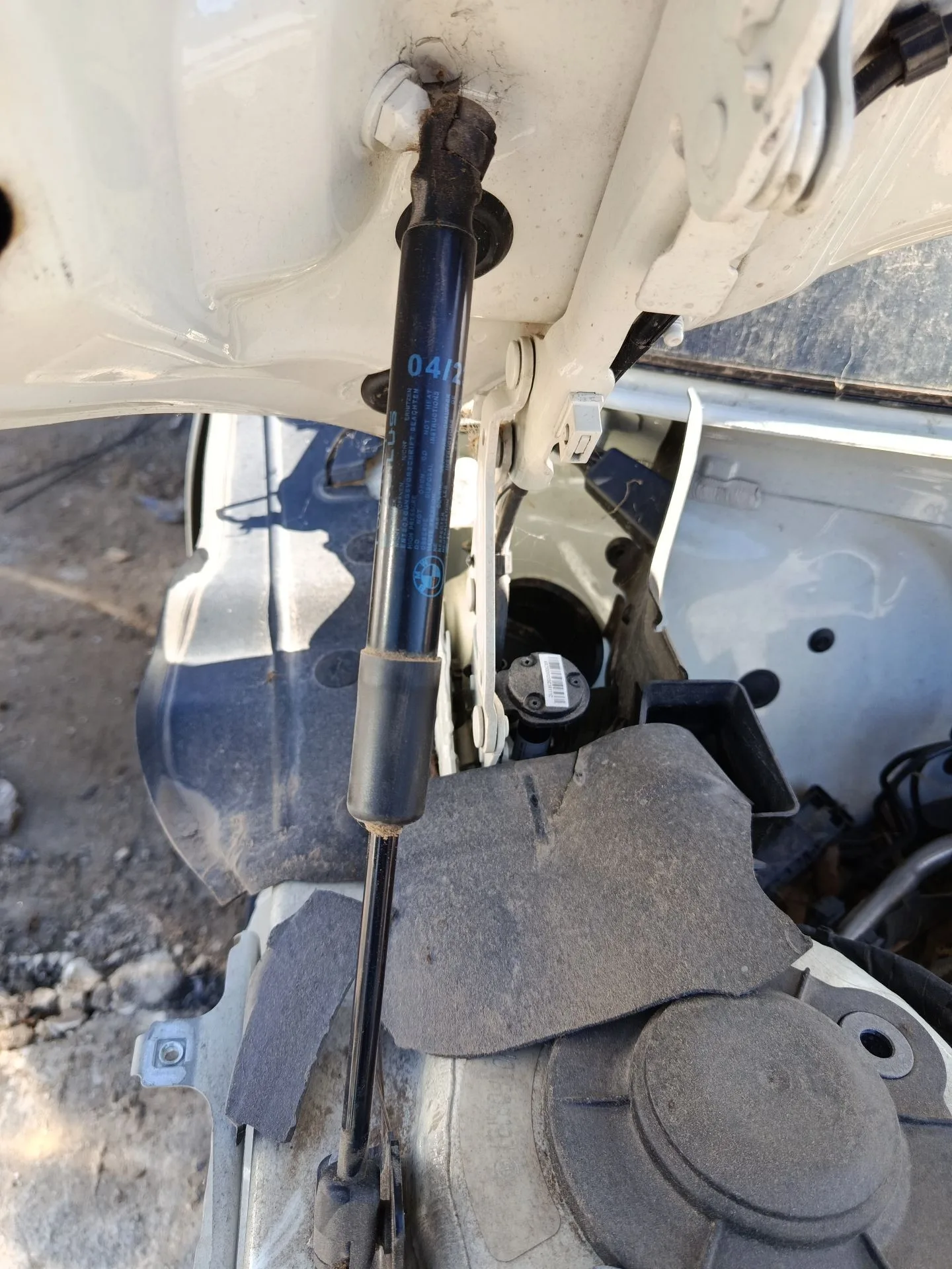 Amortiguadores Capo para Bmw Mini (F56)