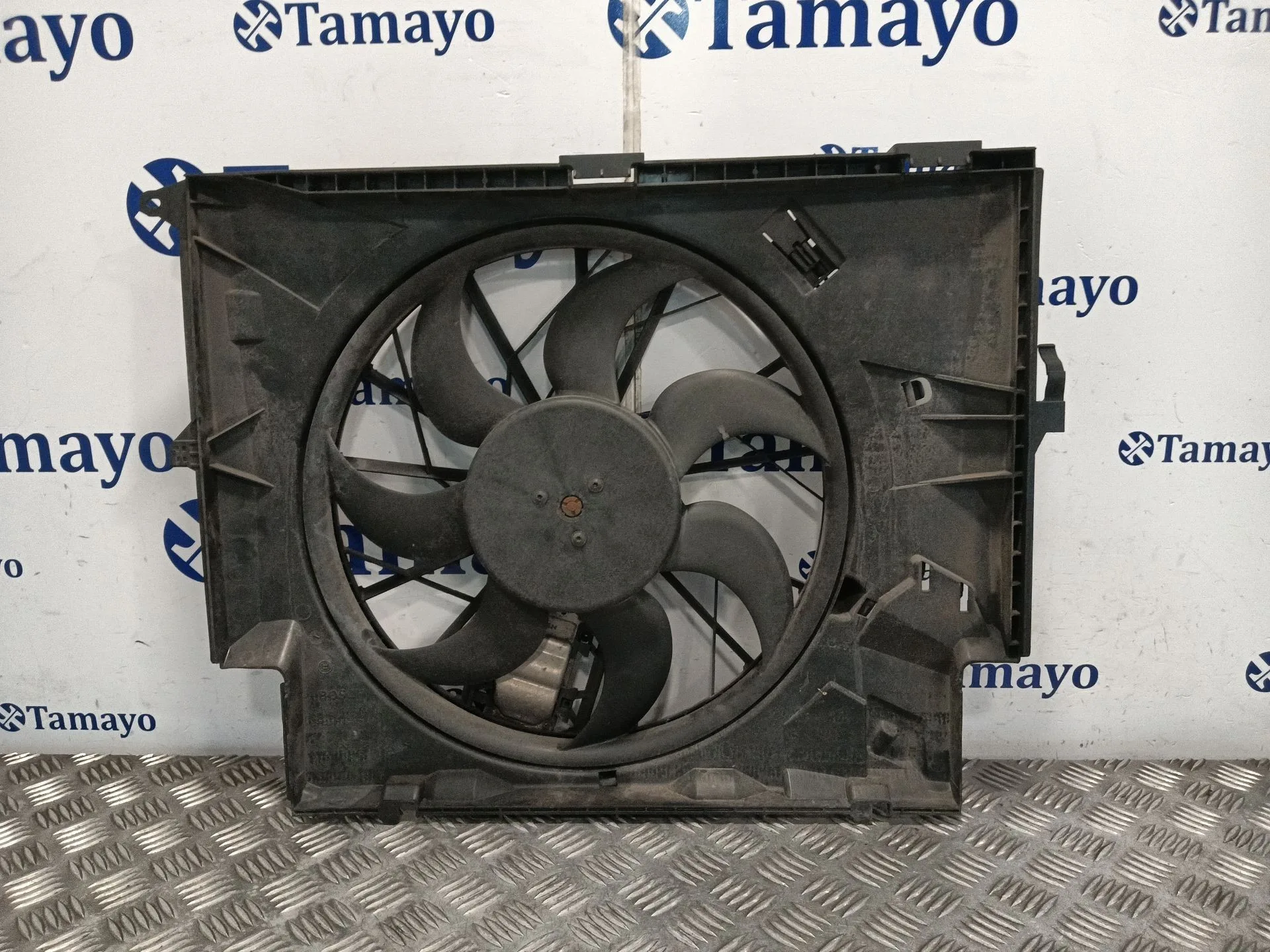 Electroventilador para Bmw 1 (E81)