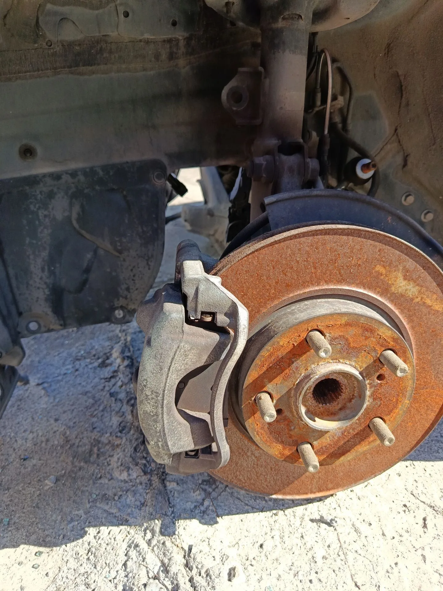 Pinza Freno Delantera Derecha para Toyota Auris (_E18_)