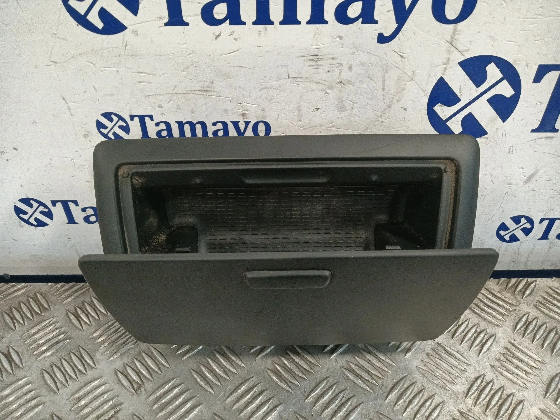 Guantera para Bmw Serie 1 Berlina (E81/E87)