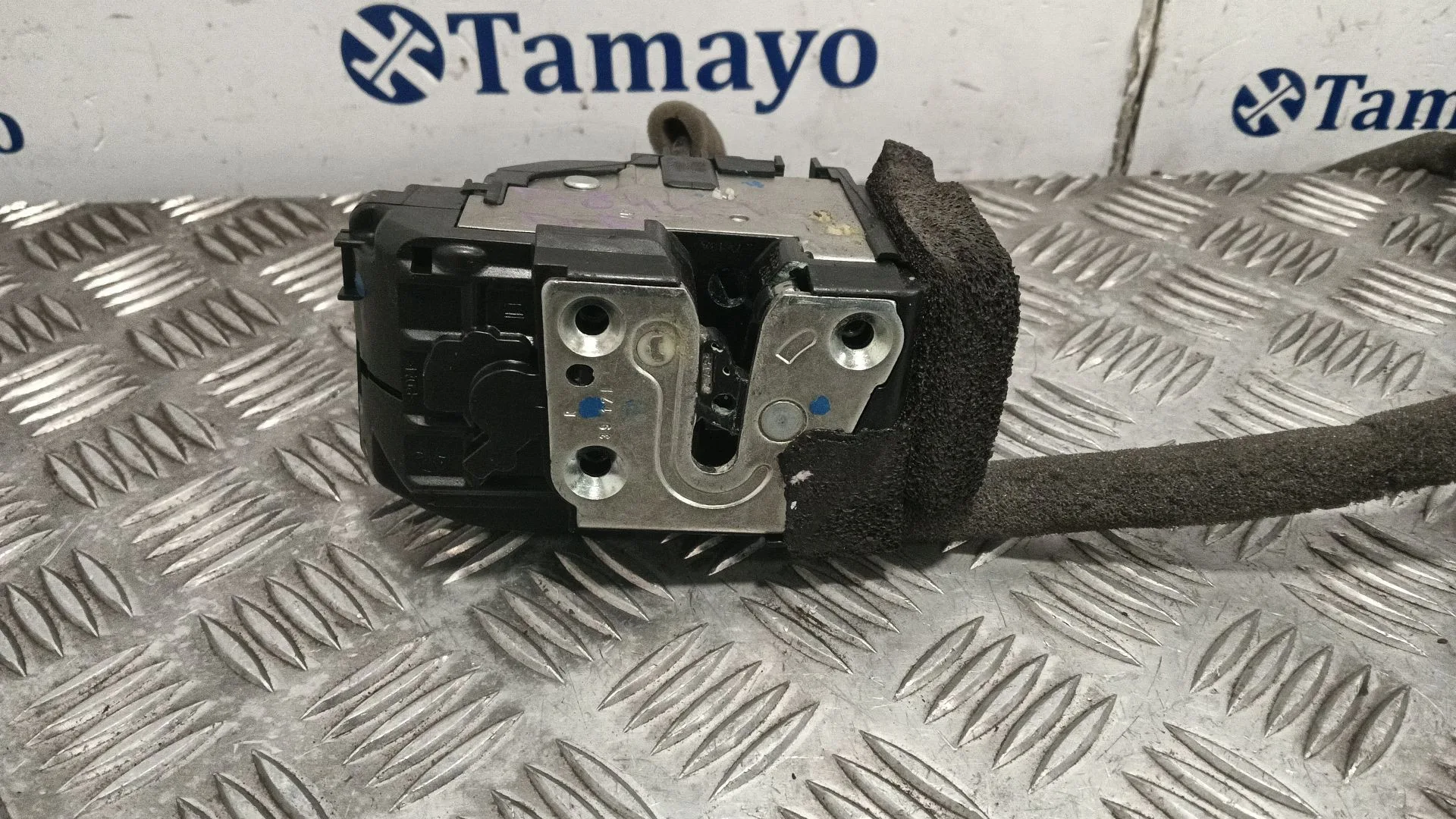 Cerradura Puerta Delantera Derecha para Nissan Nv200 Furgoneta