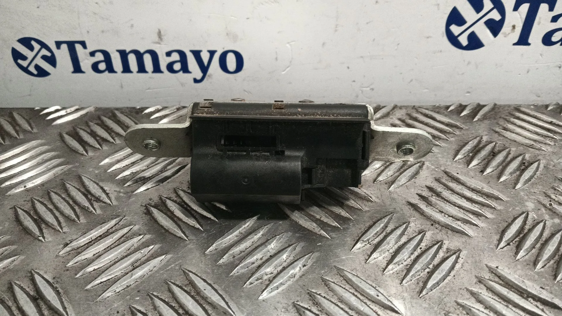 Cerradura Maletero / Porton para Fiat 500 (312)