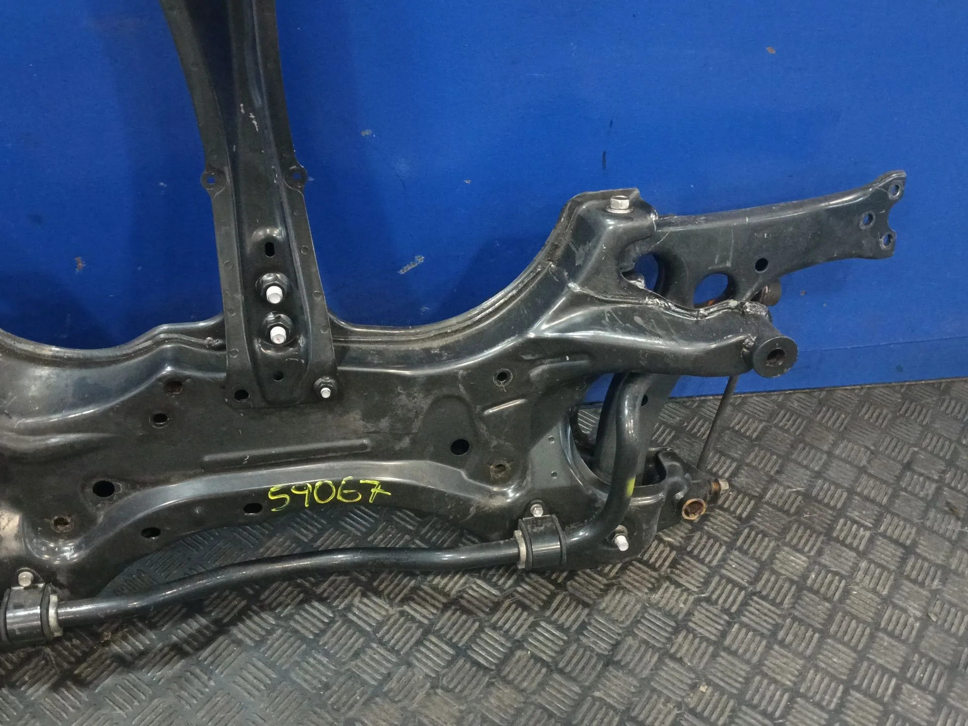 Puente Delantero para Toyota Corolla Verso (R1)