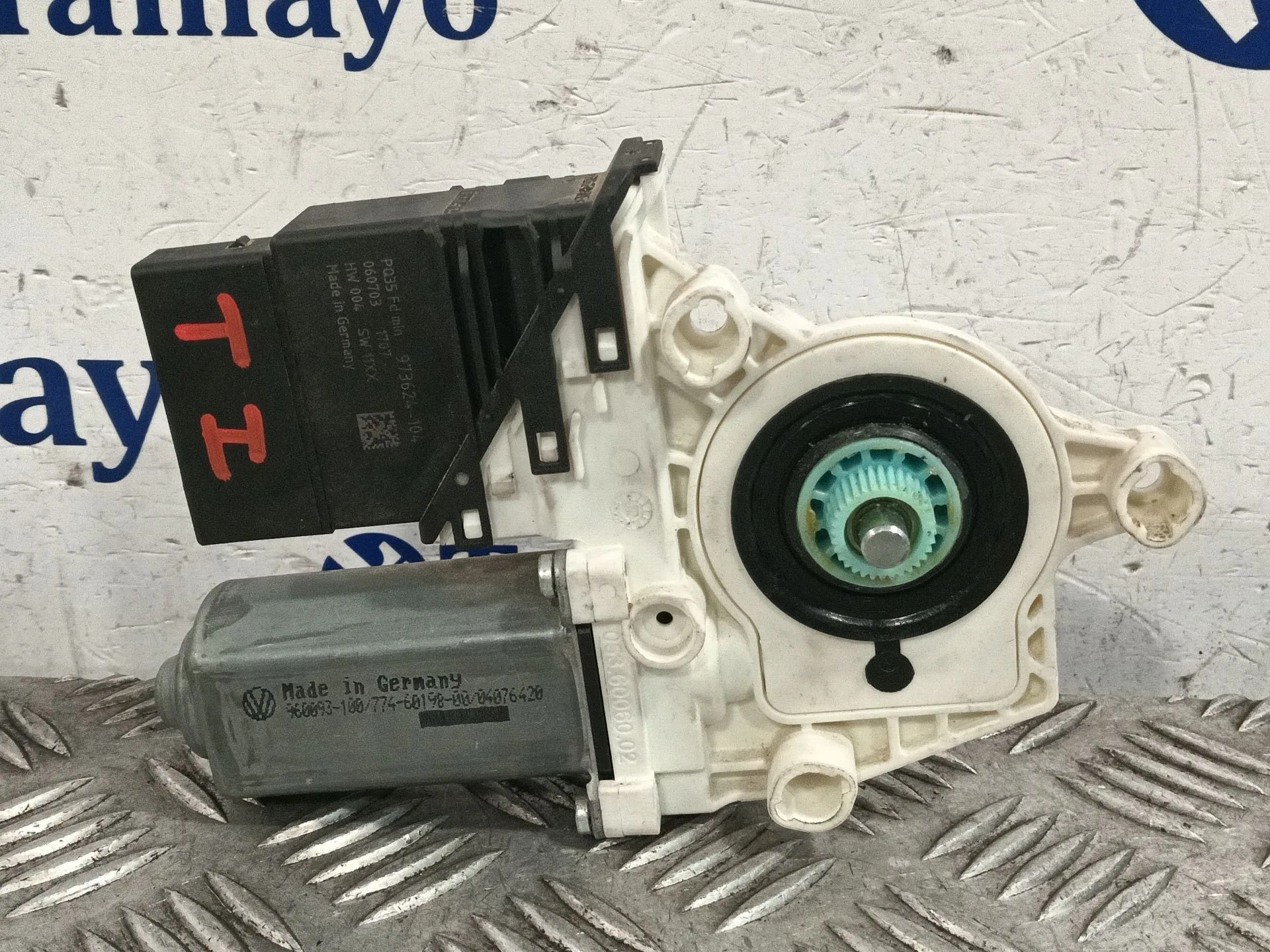 Motor Elevalunas Trasero Izquierdo para Volkswagen Passat Berlina (3C2)