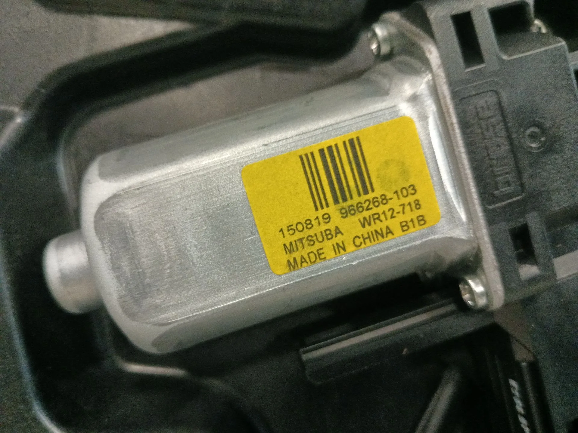Elevalunas Delantero Izquierdo para Volvo V40 Hatchback (525)