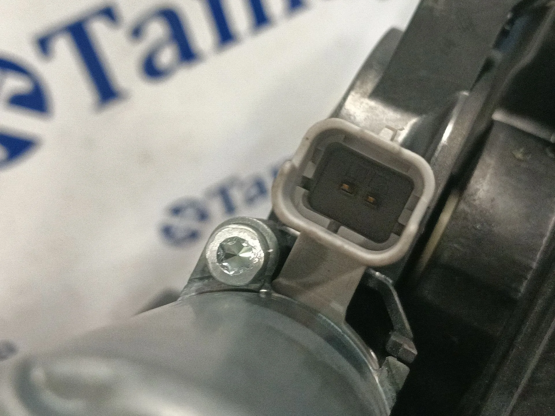 Elevalunas Delantero Izquierdo para Opel Combo Furgoneta/Monovolumen (K9)