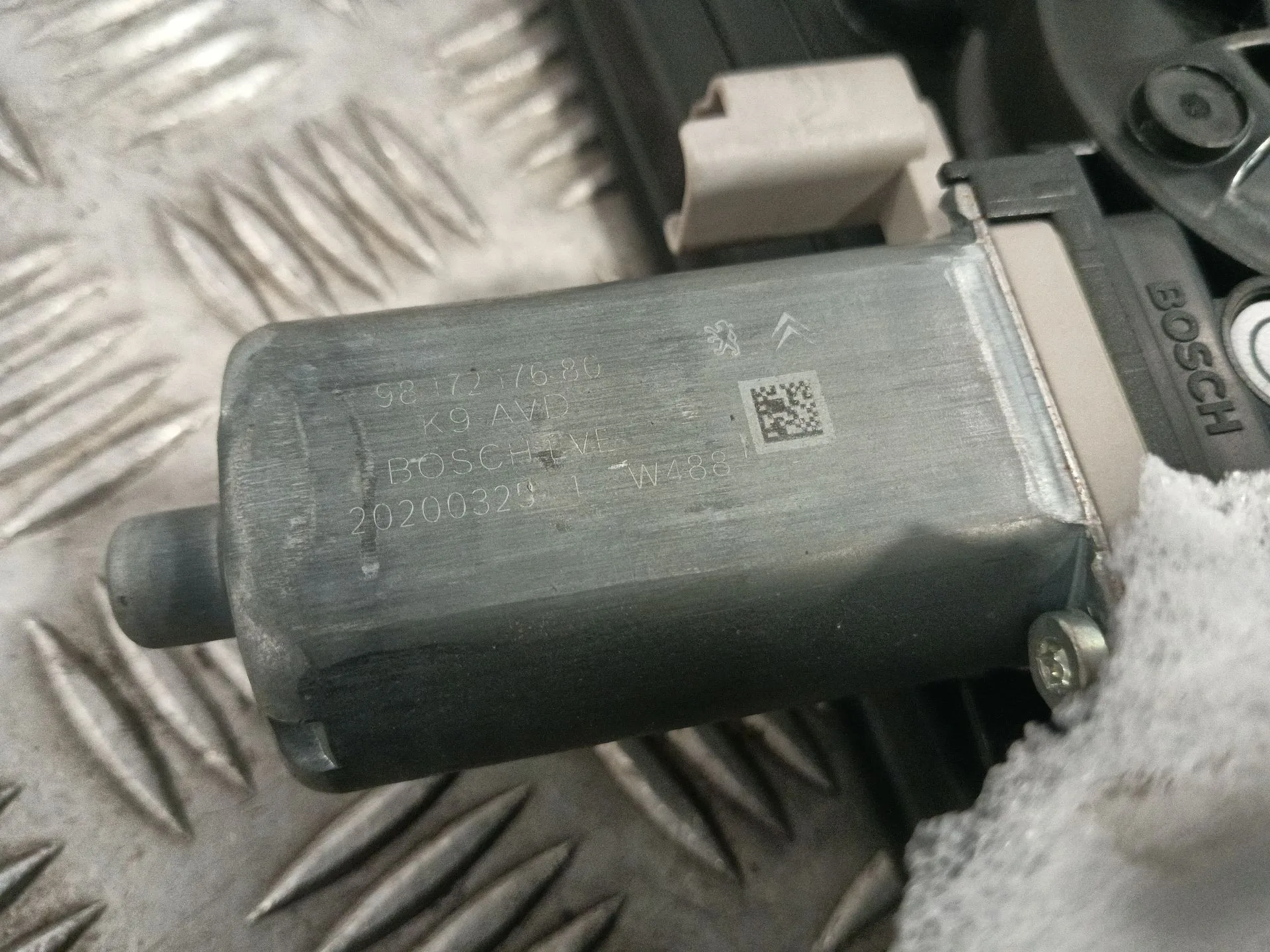 Elevalunas Delantero Derecho para Opel Combo Furgoneta/Monovolumen (K9)